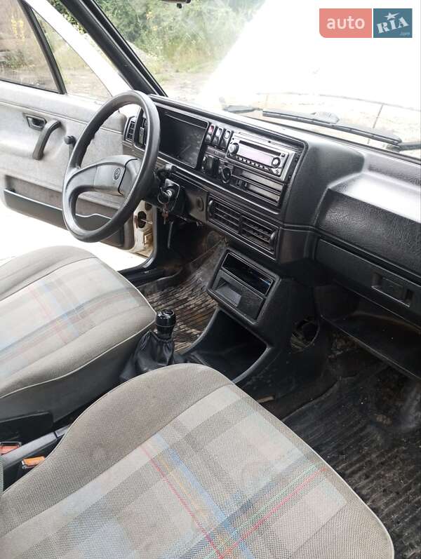 Хетчбек Volkswagen Golf 1986 в Івано-Франківську
