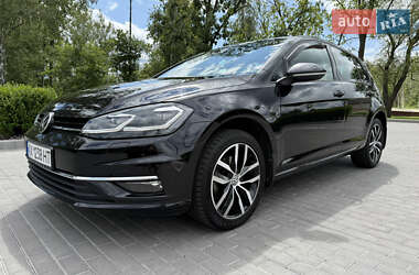 Хетчбек Volkswagen Golf 2019 в Ірпені