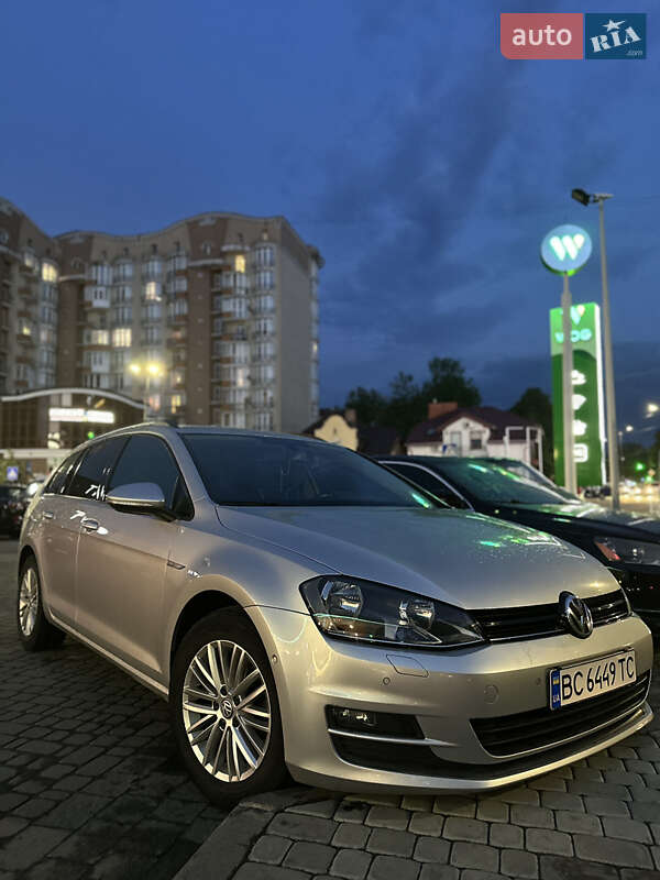 Volkswagen Golf 2014