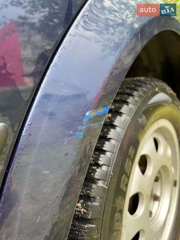 Хэтчбек Volkswagen Golf 2000 в Сарнах