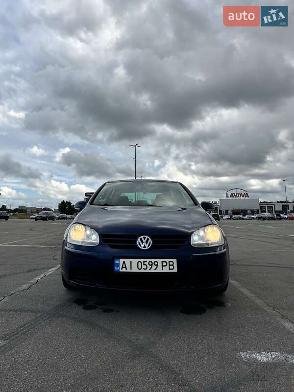 Хэтчбек Volkswagen Golf 2007 в Киеве