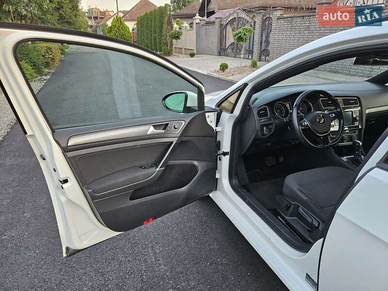 Універсал Volkswagen Golf 2019 в Мукачевому фото 12 Універсал Volkswagen Golf 2019 в Мукачевому