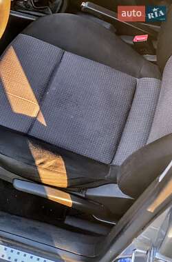 Хэтчбек Volkswagen Golf 2003 в Львове