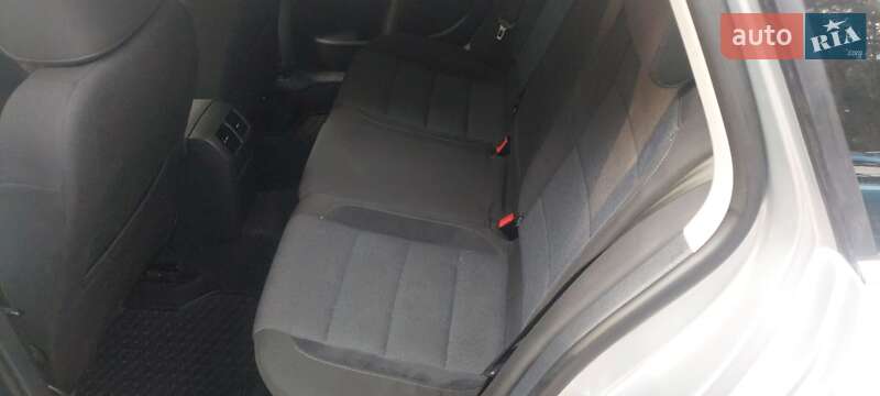 Универсал Volkswagen Golf 2011 в Полтаве