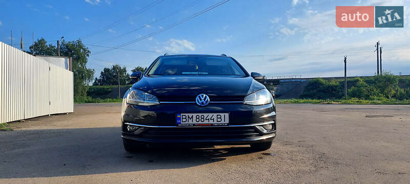 Універсал Volkswagen Golf 2017 в Конотопі