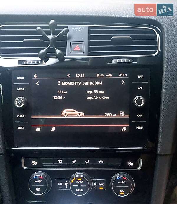 Універсал Volkswagen Golf 2017 в Конотопі