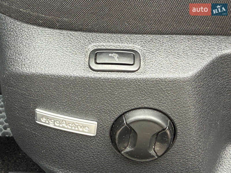 Універсал Volkswagen Golf 2019 в Вінниці