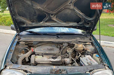 Хэтчбек Volkswagen Golf 1996 в 