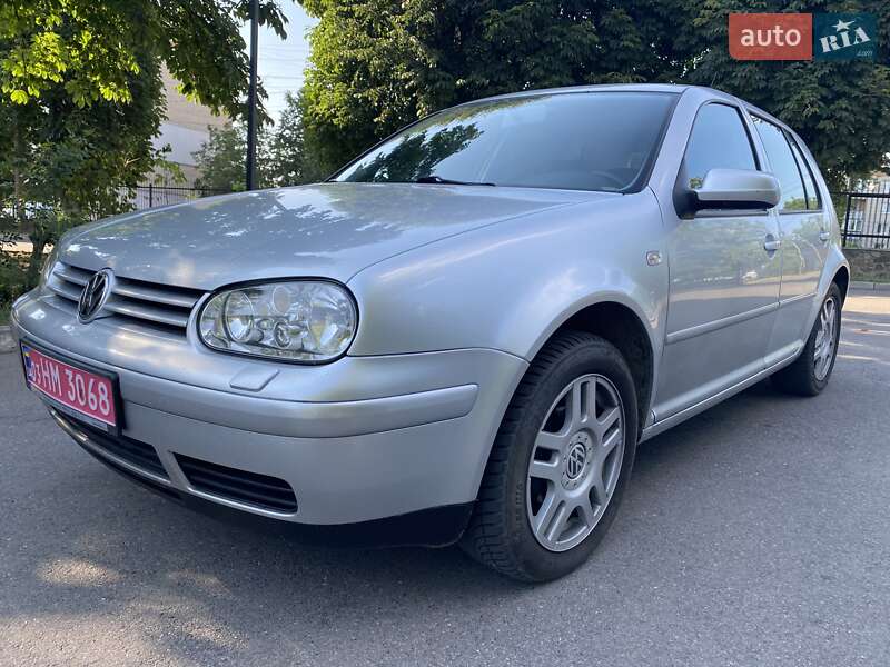 Volkswagen Golf 2002