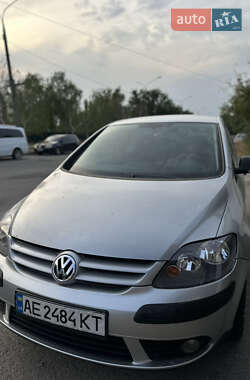 Хэтчбек Volkswagen Golf 2007 в Запорожье