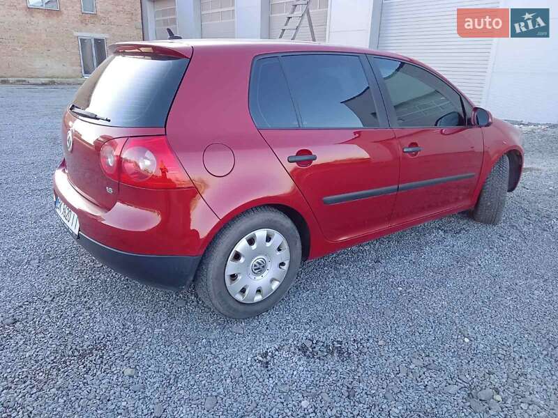 Хетчбек Volkswagen Golf 2004 в Рівному фото 3 Хетчбек Volkswagen Golf 2004 в Рівному