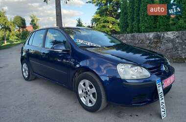 Хэтчбек Volkswagen Golf 2005 в Тернополе