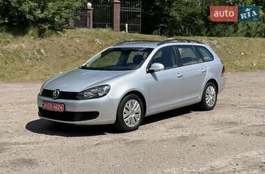 Универсал Volkswagen Golf 2010 в Луцке
