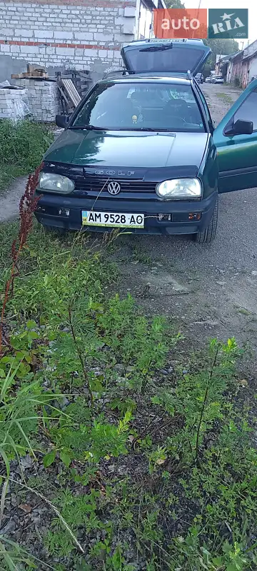 Volkswagen Golf 1996