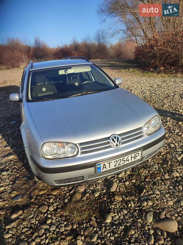 Volkswagen Golf 2001