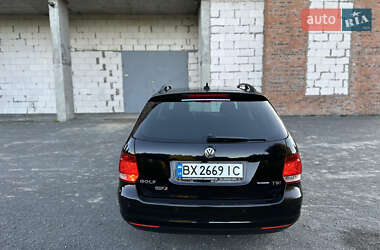 Универсал Volkswagen Golf 2009 в 