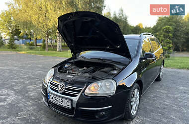 Универсал Volkswagen Golf 2009 в 