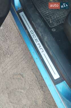 Хэтчбек Volkswagen Golf 2003 в 
