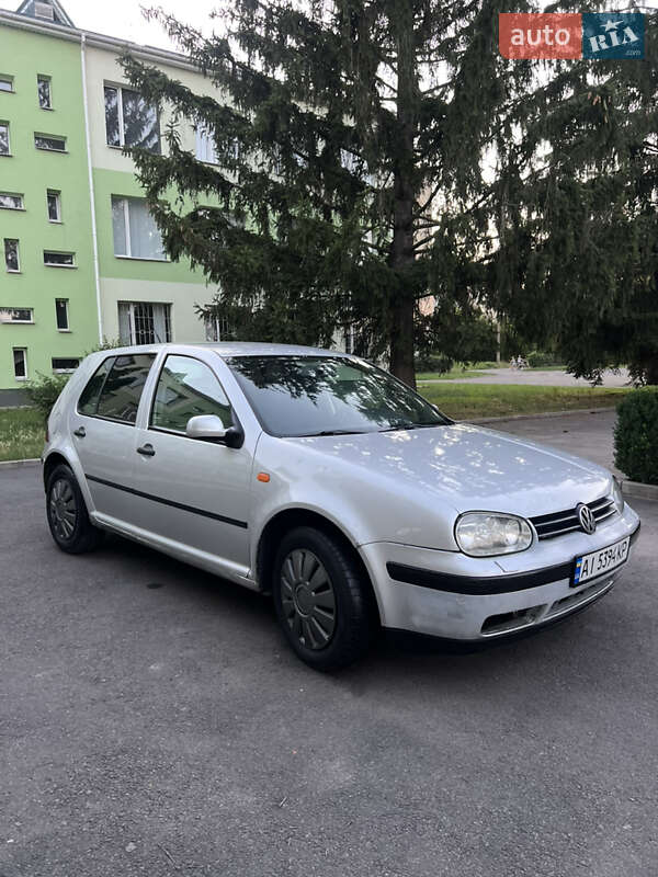 Volkswagen Golf 1998
