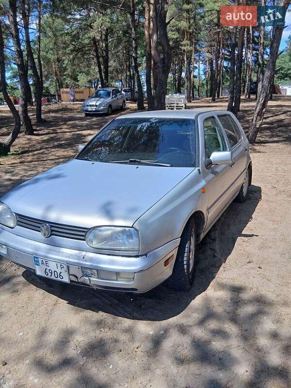 Volkswagen Golf 1996