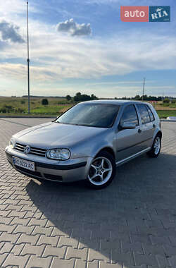 Хетчбек Volkswagen Golf 2003 в Горохові
