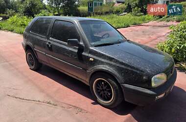 Хетчбек Volkswagen Golf 1995 в Києві