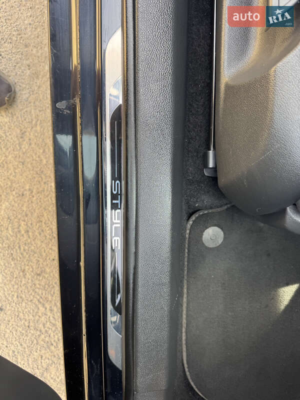 Универсал Volkswagen Golf 2011 в Каменец-Подольском