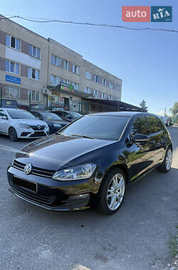 Хетчбек Volkswagen Golf 2013 в Сумах