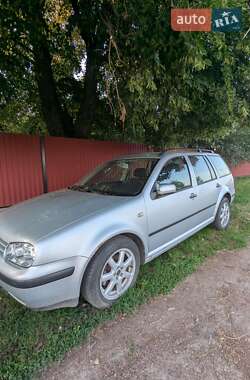 Универсал Volkswagen Golf 2000 в Нововолынске