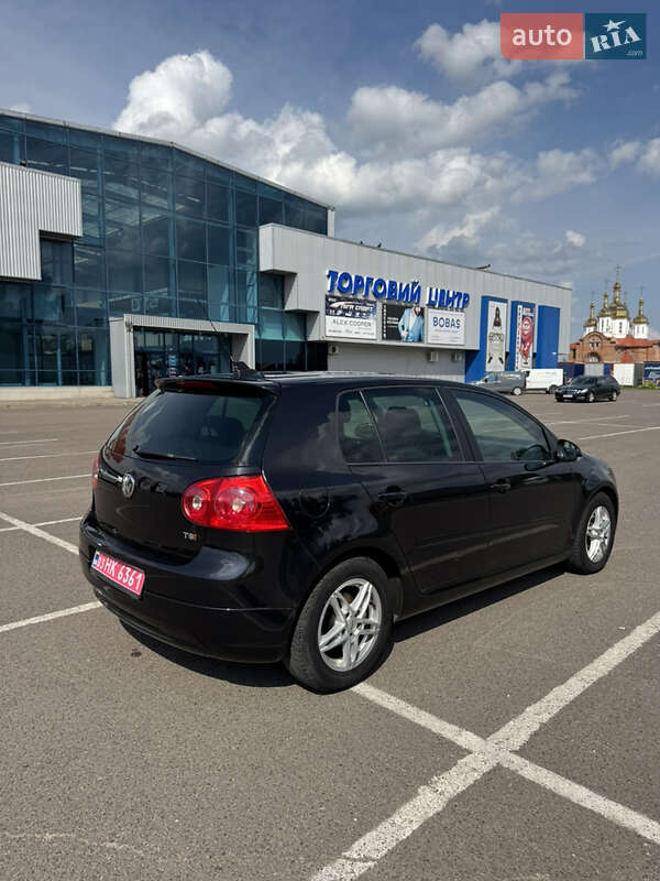 Хэтчбек Volkswagen Golf 2008 в Ковеле
