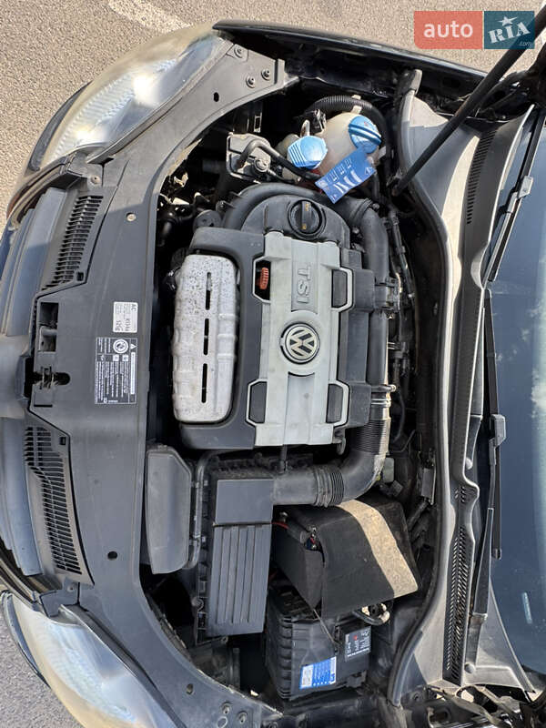 Хэтчбек Volkswagen Golf 2008 в Ковеле