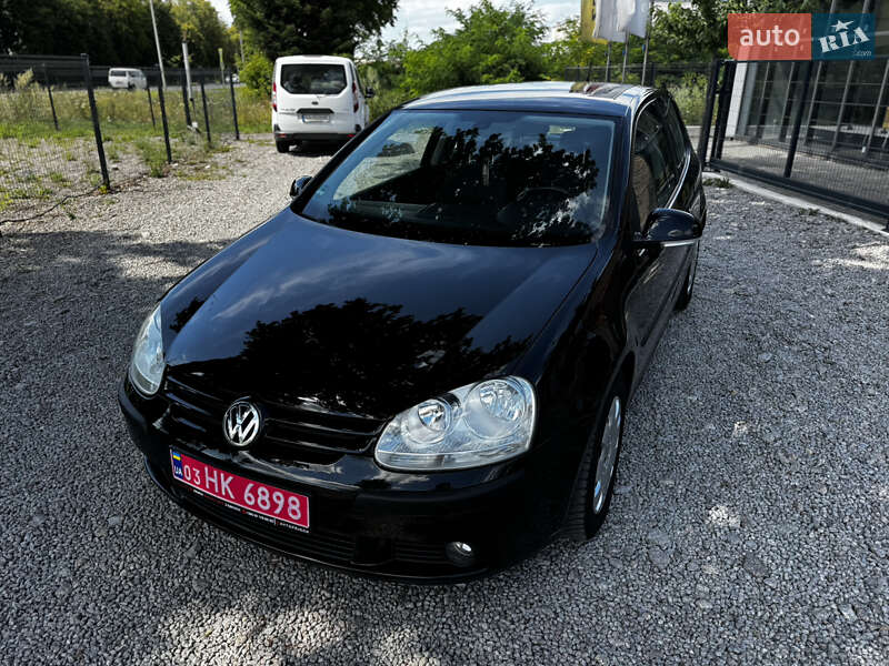 Volkswagen Golf 2005