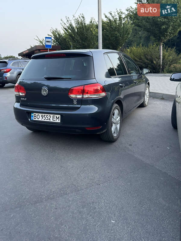 Хетчбек Volkswagen Golf 2012 в Крижополі