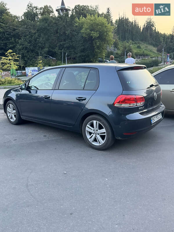 Хетчбек Volkswagen Golf 2012 в Крижополі