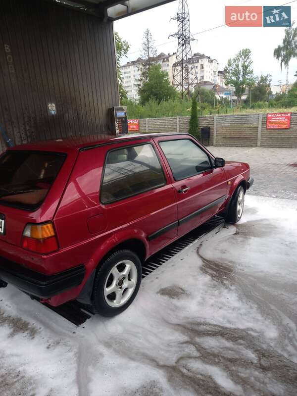 Хэтчбек Volkswagen Golf 1987 в Богородчанах