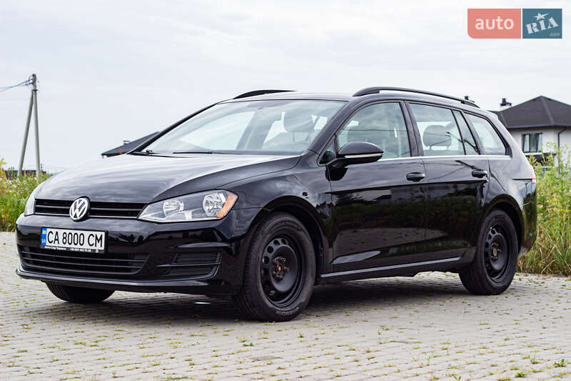Універсал Volkswagen Golf 2015 в Черкасах