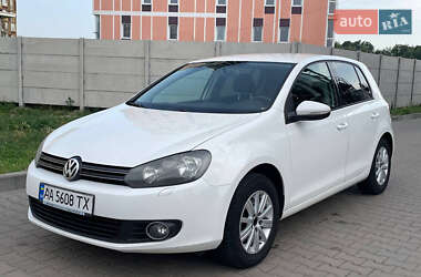 Хетчбек Volkswagen Golf 2012 в Києві