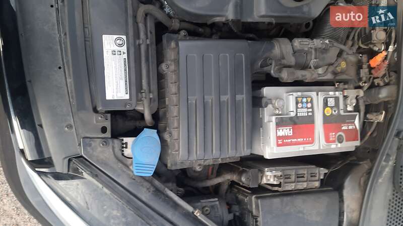 Универсал Volkswagen Golf 2013 в Полтаве