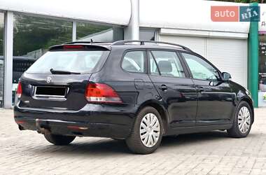 Универсал Volkswagen Golf 2011 в Днепре