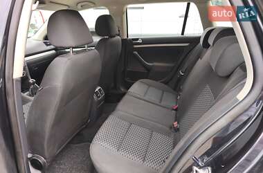 Универсал Volkswagen Golf 2011 в Днепре