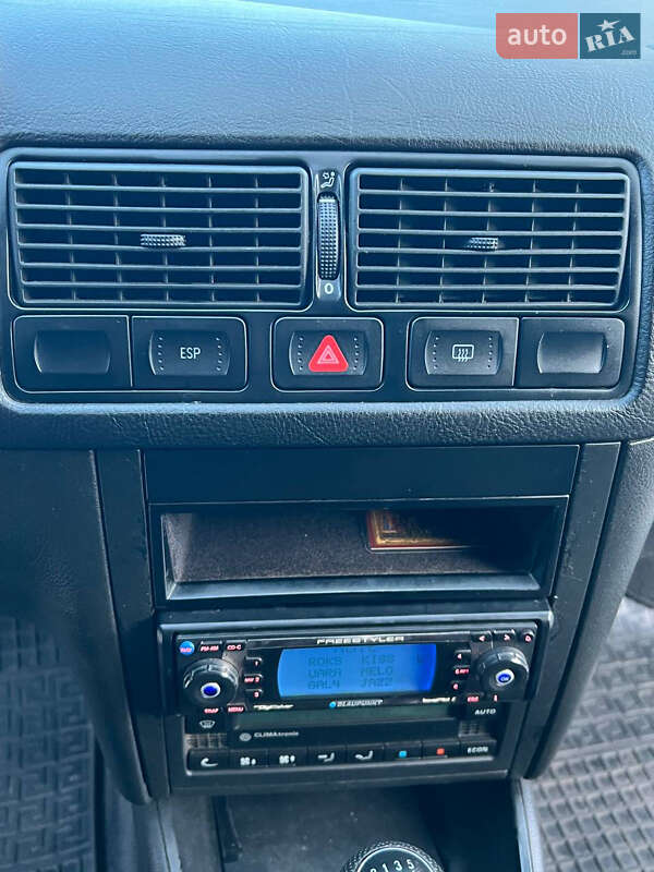 Универсал Volkswagen Golf 2003 в Лубнах