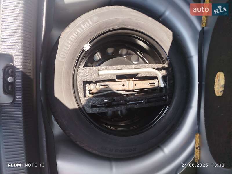 Универсал Volkswagen Golf 2012 в Стрые