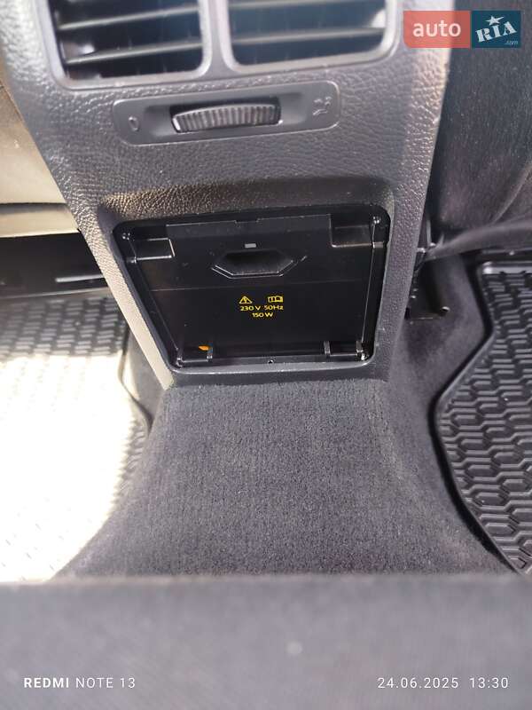 Универсал Volkswagen Golf 2012 в Стрые