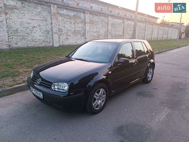 Volkswagen Golf 2002