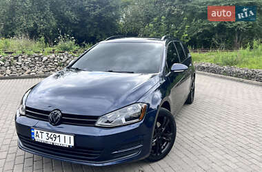 Універсал Volkswagen Golf 2015 в Івано-Франківську