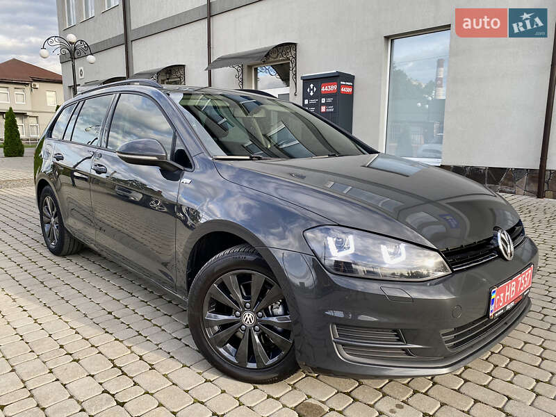 Универсал Volkswagen Golf 2014 в Мукачево