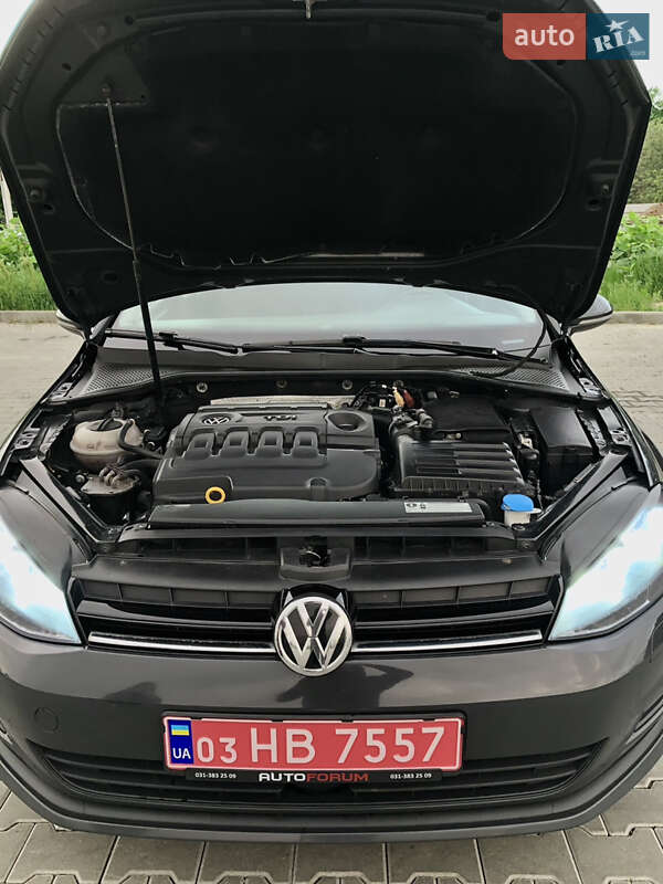 Универсал Volkswagen Golf 2014 в Мукачево