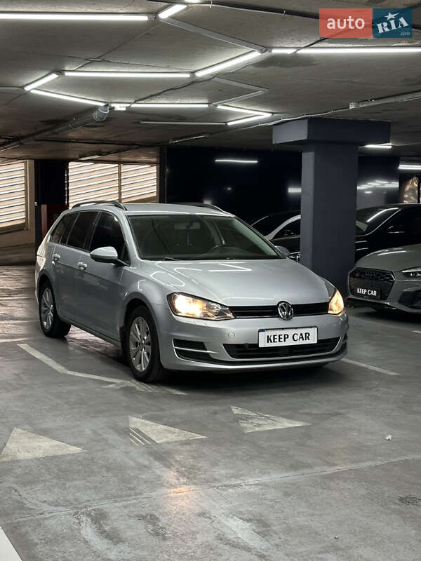 Універсал Volkswagen Golf 2014 в Одесі