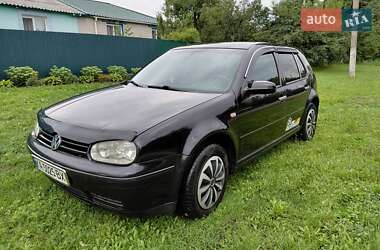 Хэтчбек Volkswagen Golf 1998 в Киеве