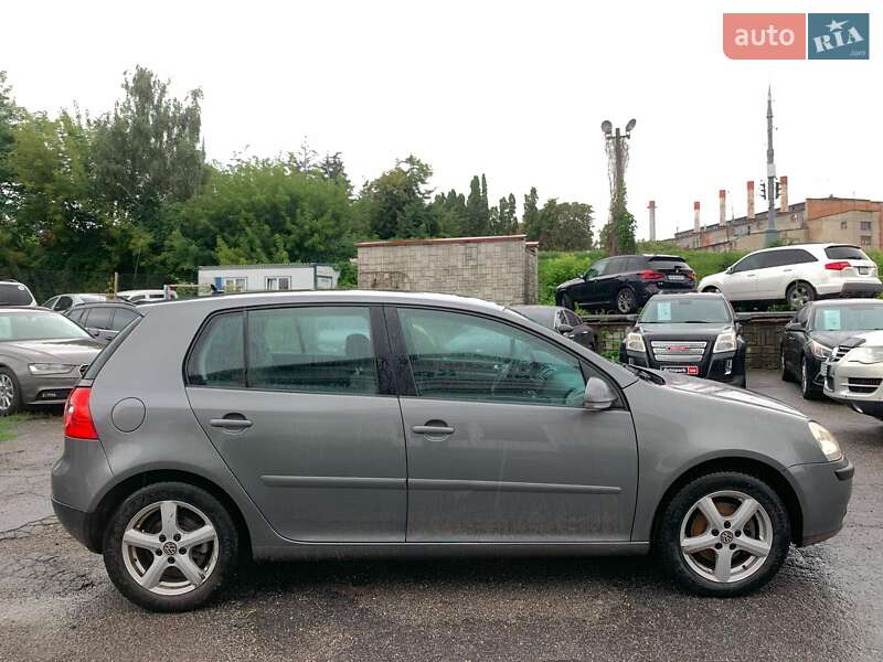 Хэтчбек Volkswagen Golf 2005 в Виннице фото 5 Хэтчбек Volkswagen Golf 2005 в Виннице